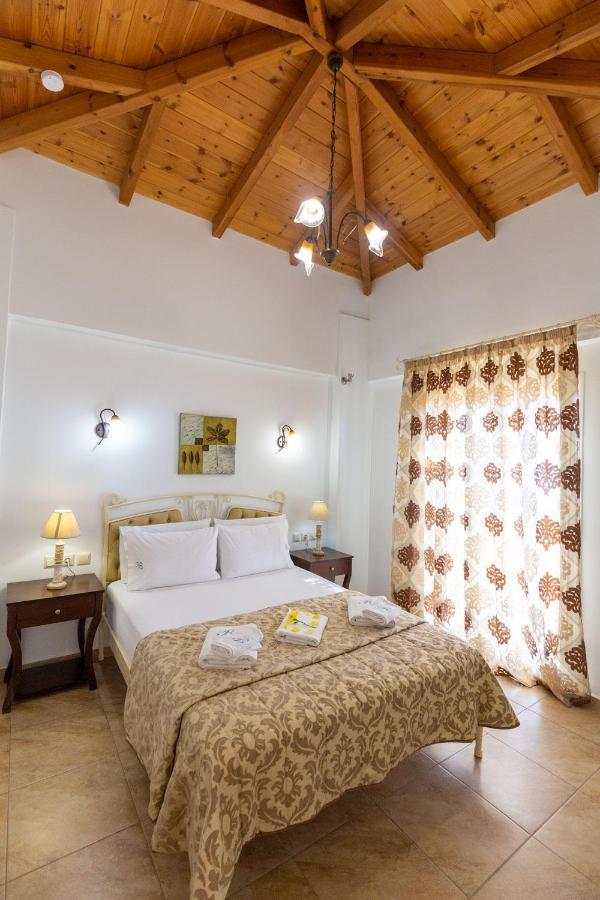 אלפוניסוס Voula Resort מראה חיצוני תמונה