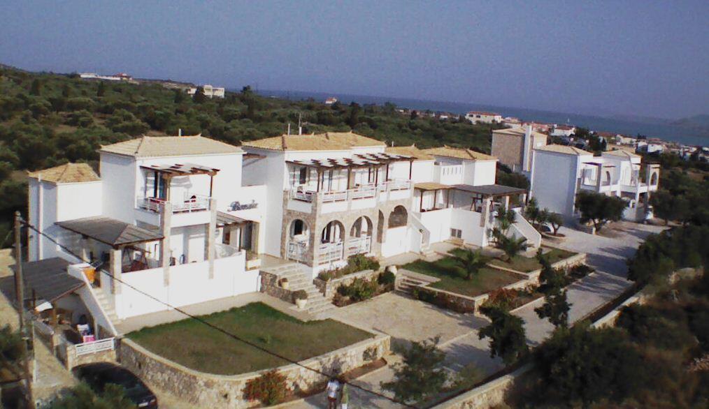 אלפוניסוס Voula Resort מראה חיצוני תמונה