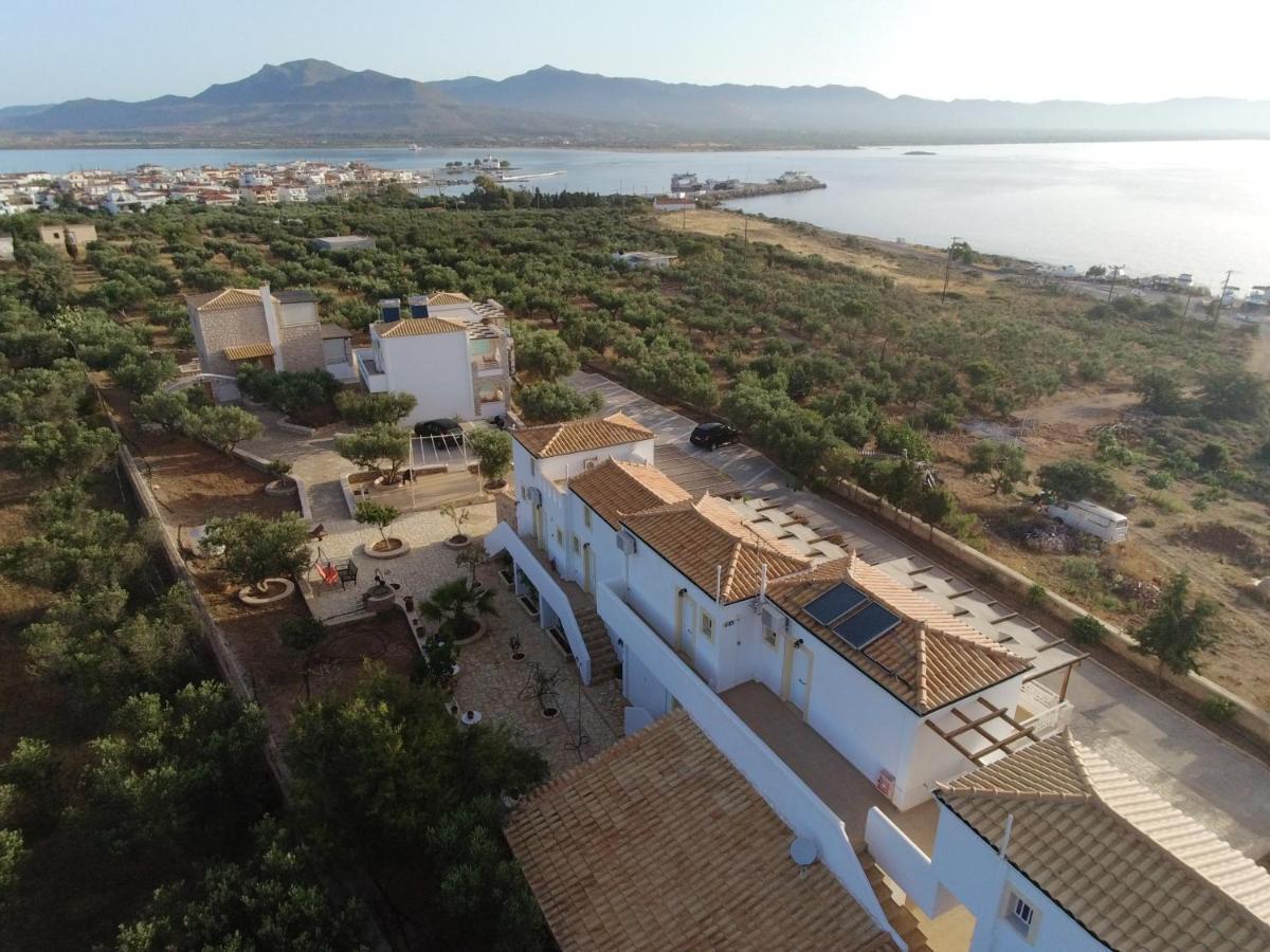 אלפוניסוס Voula Resort מראה חיצוני תמונה